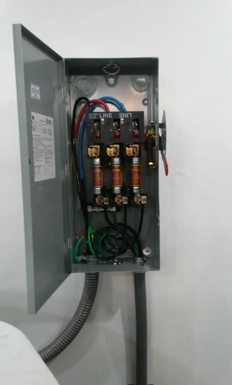 Three-phase disconnect switch installed for Smoke Detector Installation in Catskill